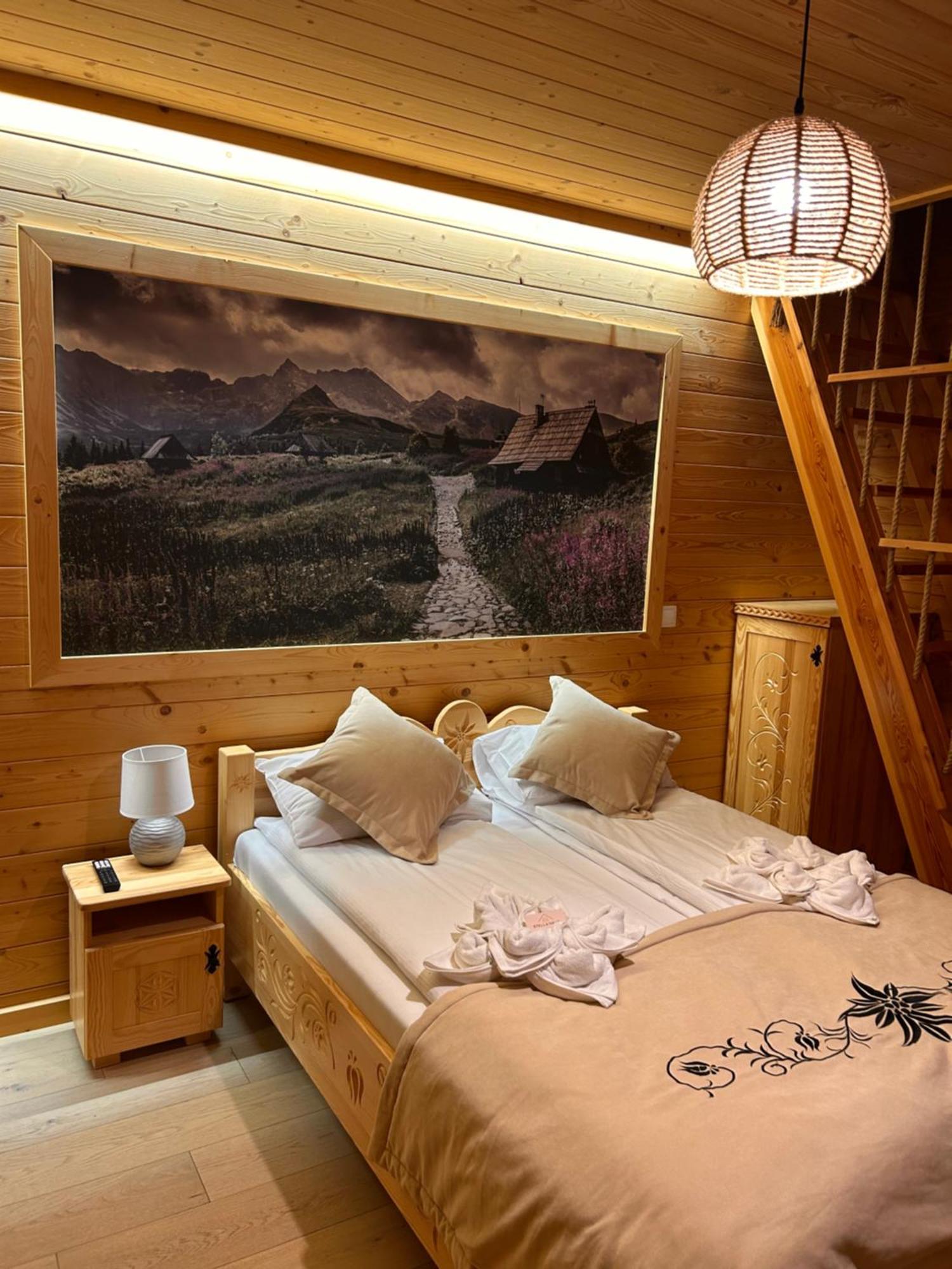 Stella Haus Apartment Dzianisz Ngoại thất bức ảnh