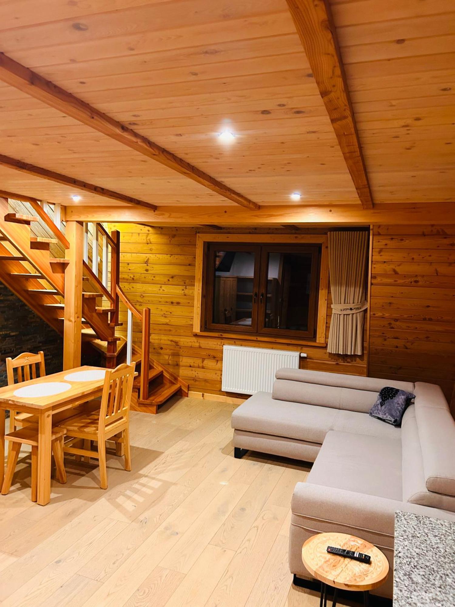 Stella Haus Apartment Dzianisz Ngoại thất bức ảnh
